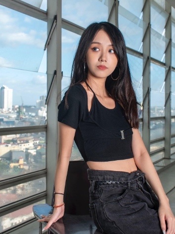 b065693a 4726 4fdb bf30 bfb73d3a6045 (1)